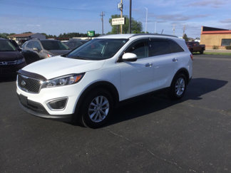 Used 2016 Kia Sorento LX image 1