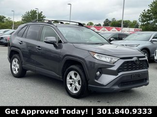 Used 2019 Toyota RAV4 XLE image 1
