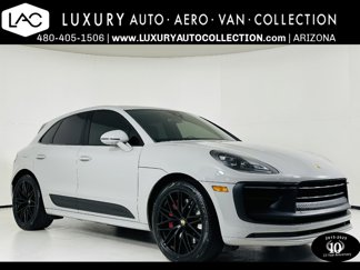 Used 2022 Porsche Macan GTS image 1