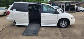 Used 2007 Dodge Grand Caravan SXT w/ Trailer Tow Prep Group image 1