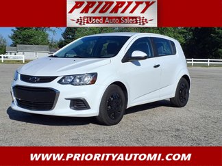 Used 2017 Chevrolet Sonic LT image 1