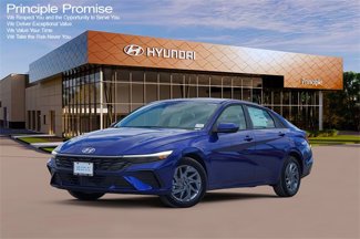 New 2025 Hyundai Elantra Blue image 1