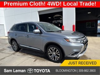 Used 2016 Mitsubishi Outlander SE image 1