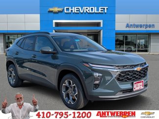 New 2025 Chevrolet Trax LT w/ Driver Confidence Package image 1