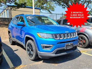 Used 2021 Jeep Compass Latitude image 1