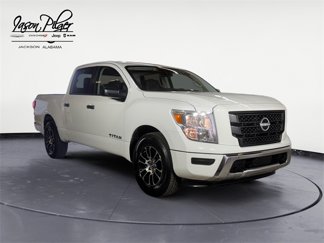 Used 2023 Nissan Titan SV image 1