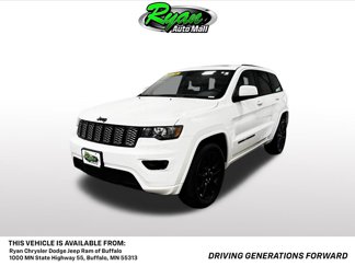 Used 2020 Jeep Grand Cherokee Altitude image 1