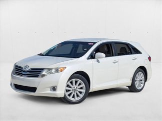 Used 2010 Toyota Venza image 1
