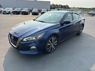 Used 2020 Nissan Altima 2.5 SR image 1