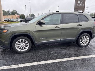 Used 2020 Jeep Cherokee Latitude image 1