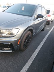 Used 2021 Volkswagen Tiguan SE R-Line image 1