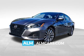 Used 2023 Nissan Altima 2.5 SV image 1