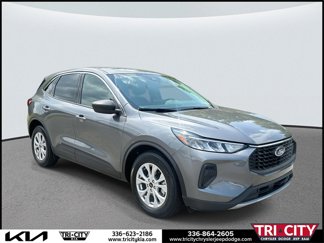 Used 2024 Ford Escape Active image 1