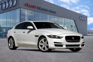 Used 2017 Jaguar XE Premium image 1