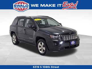 Used 2014 Jeep Compass Latitude image 1