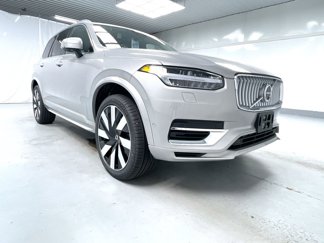New 2025 Volvo XC90 T8 Plus w/ Protection Package Premier image 1