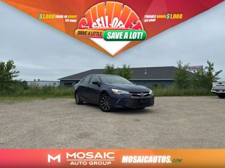 Used 2015 Toyota Camry XLE w/ Moonroof Package image 1