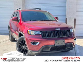 Used 2020 Jeep Grand Cherokee Laredo w/ 18" Wheel & 8.4" Radio Group image 1