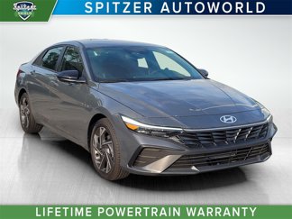 New 2025 Hyundai Elantra Sport image 1