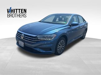 Used 2021 Volkswagen Jetta SE w/ SE Cold Weather Package image 1