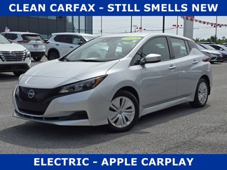Used 2023 Nissan Leaf S image 1