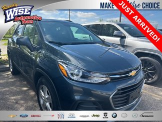 Used 2021 Chevrolet Trax LT w/ Driver Confidence Package image 1