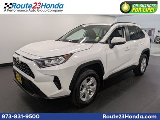 Used 2021 Toyota RAV4 XLE image 1