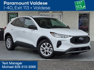 Used 2023 Ford Escape Active image 1