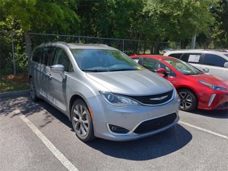Used 2020 Chrysler Pacifica Limited w/ Tire & Wheel Group image 1