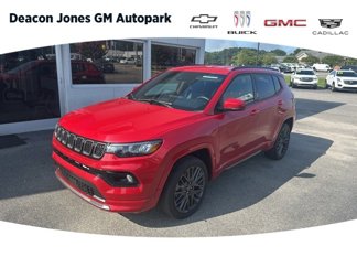 Used 2023 Jeep Compass Limited image 1