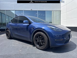 Used 2021 Tesla Model Y Long Range image 1