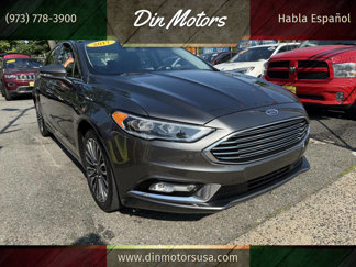 Used 2017 Ford Fusion SE w/ Fusion SE Technology Package image 1