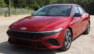 Certified 2025 Hyundai Elantra Sport image 1