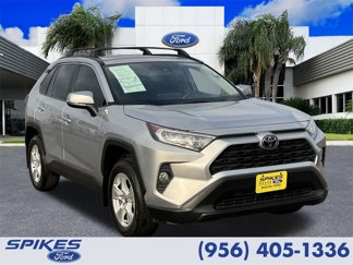 Used 2021 Toyota RAV4 XLE w/ Convenience Package image 1