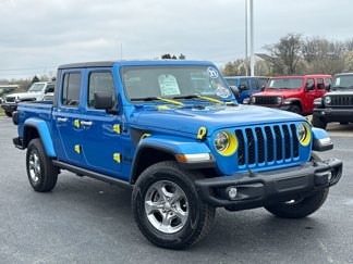 Used 2021 Jeep Gladiator Sport image 1