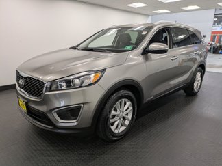 Used 2017 Kia Sorento LX image 1