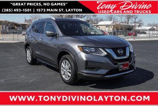 Used 2019 Nissan Rogue SV image 1