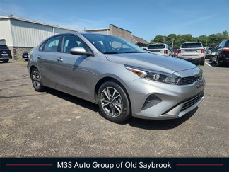 Used 2022 Kia Forte LXS image 1