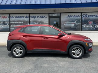 Certified 2021 Hyundai Kona SE image 1