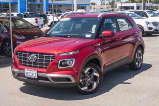 Used 2024 Hyundai Venue Limited image 1