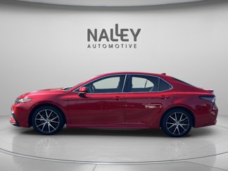 Used 2023 Toyota Camry SE video 2