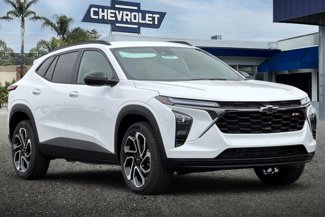 New 2025 Chevrolet Trax RS w/ Driver Confidence Package video 2