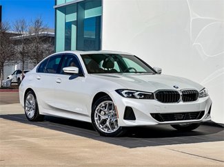 New 2025 BMW 330i Sedan w/ Convenience Package image 1