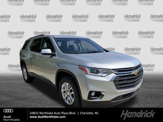 Used 2021 Chevrolet Traverse LT image 1