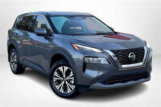 Used 2021 Nissan Rogue SV image 1