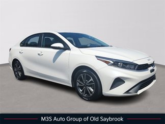Used 2023 Kia Forte LXS w/ LXS Technology Package image 1