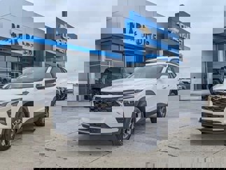 New 2025 Chevrolet Trax LT w/ LT Convenience Package image 1