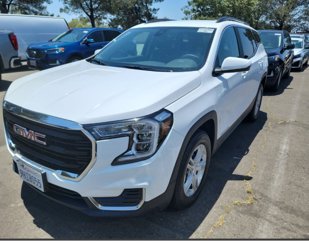 Used 2023 GMC Terrain SLE w/ Driver Convenience Package image 1