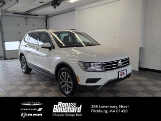 Used 2019 Volkswagen Tiguan SE w/ Panoramic Sunroof Package image 1