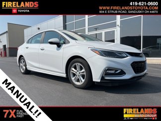 Used 2017 Chevrolet Cruze LT image 1